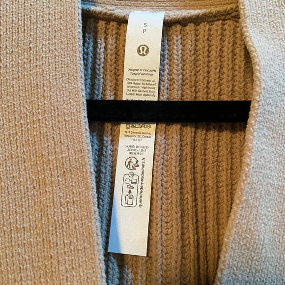 Lululemon🍋Knit Button Front Cardigan - Picture 4 of 5